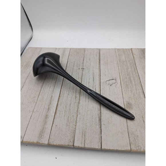 Hutzler Solid Serving Ladle Soup Spoon Melamine 11" Black No 525 - Picture 4 of 6